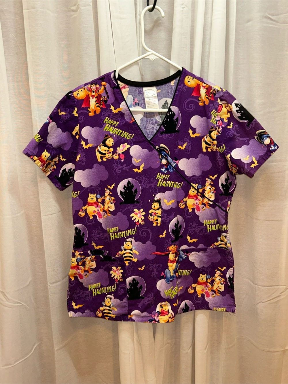 Disney Halloween Winnie The Pooh Scrub Top Womens Small Purple Short Sleeve